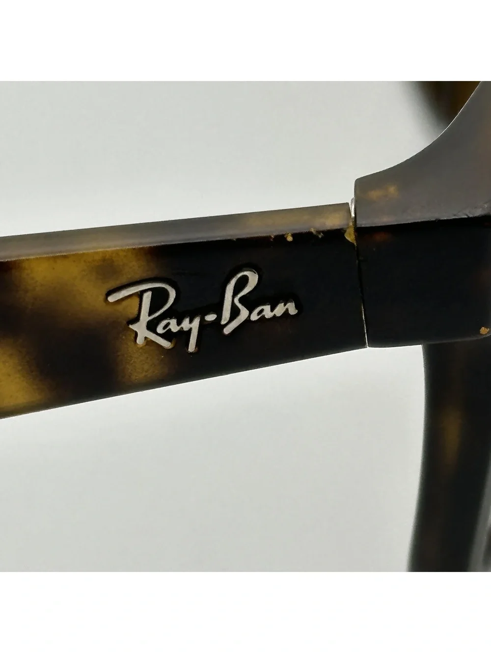 Ray-Ban these ray